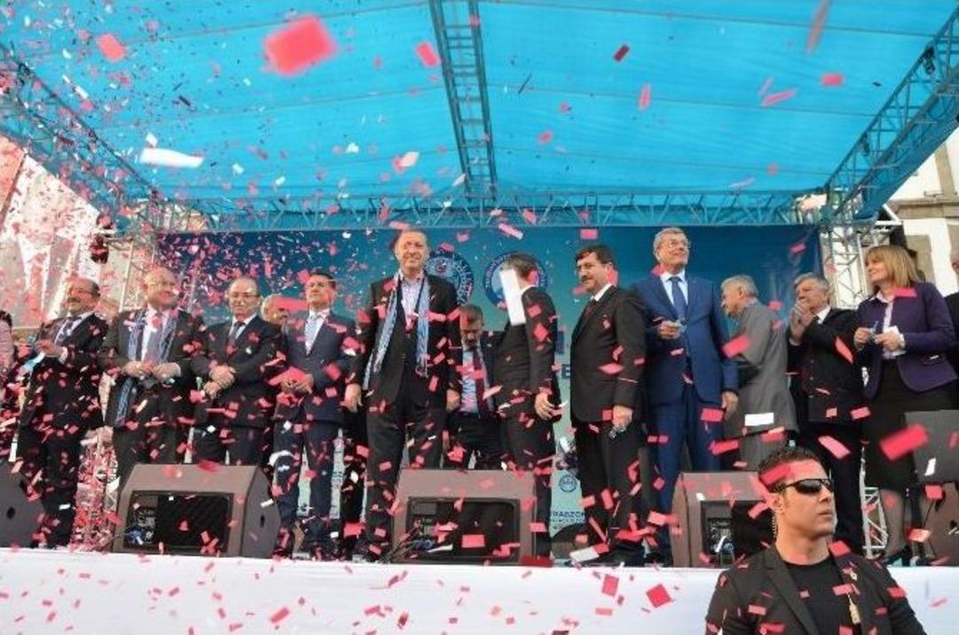 Cumhurbaşkanı Erdoğan Trabzon&rsquo;da