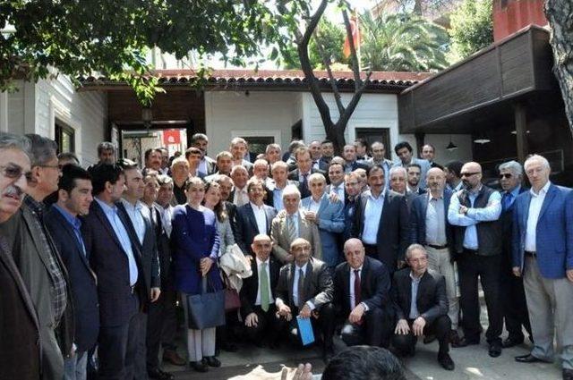 Güllüce’ye İstanbul’da Hemşehrilerinden Tam Destek!