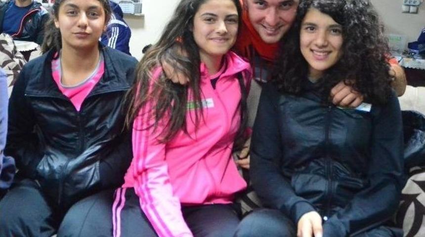 Fısa Kadınlar Antrenman Kampı