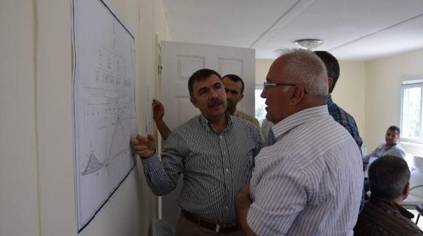 Dsi 13. B&ouml;lge M&uuml;d&uuml;r&uuml; &Ouml;zg&uuml;r, Manavgat&rsquo;taki Şantiyeleri İnceledi