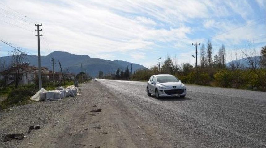 Ortaca&rsquo;da Yarım Kalan Yol D&uuml;zenleme Bekliyor
