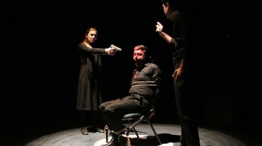 Adana Barosu Tiyatro Festivali