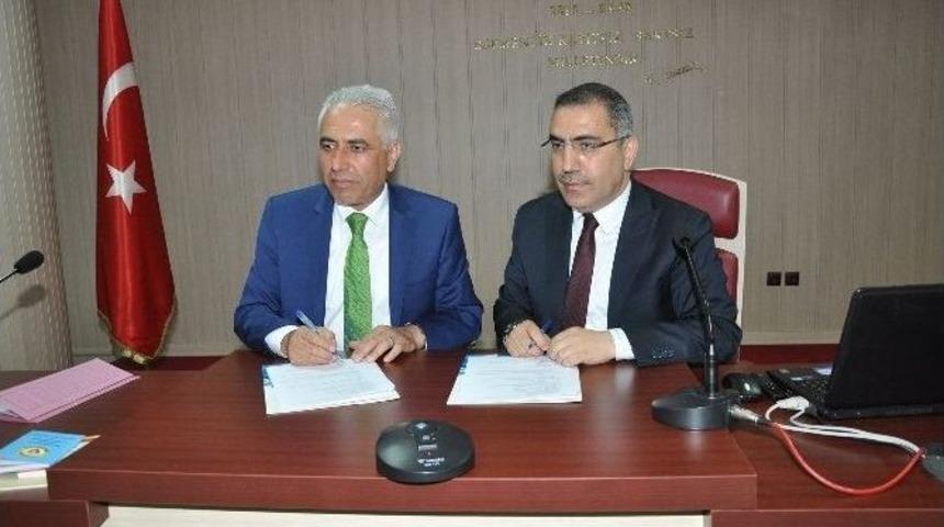 Y&uuml;reğir Belediyesi-bt&uuml; Her Alanda İşbirliği Yapacak