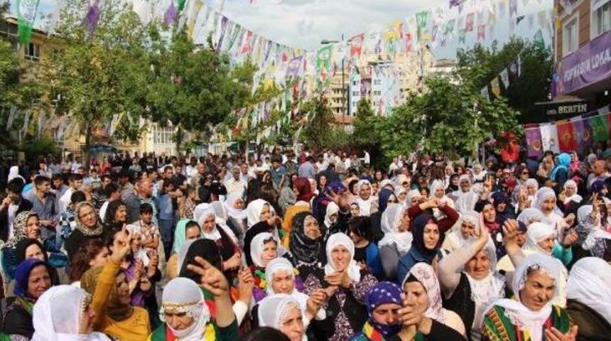 Hdp, Batman'da Ilk Kez Kadın Se&ccedil;im Lokali A&ccedil;tı