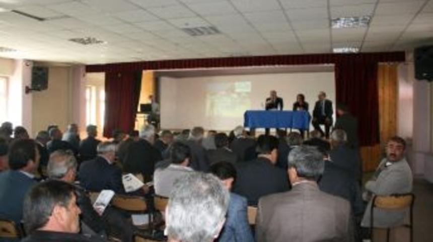 İl Tarım M&uuml;d&uuml;rl&uuml;ğ&uuml; Pasinler&rsquo;de Bilgilendirme Ve Tanıtım Toplantısı D&uuml;zenlendi