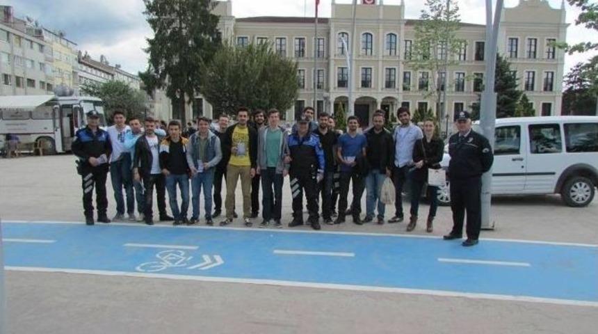 Bolu&rsquo;da Toplum Destekli Polis Vatandaşı Bilgilendirdi