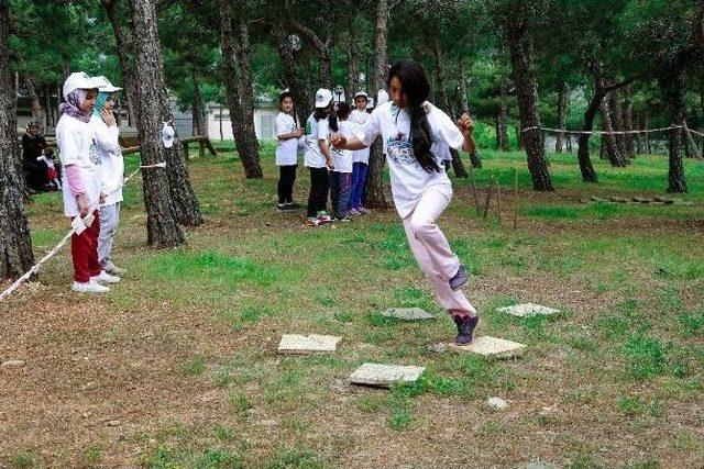 Gençler Şehitkamil Belediyesi İzci Kampında