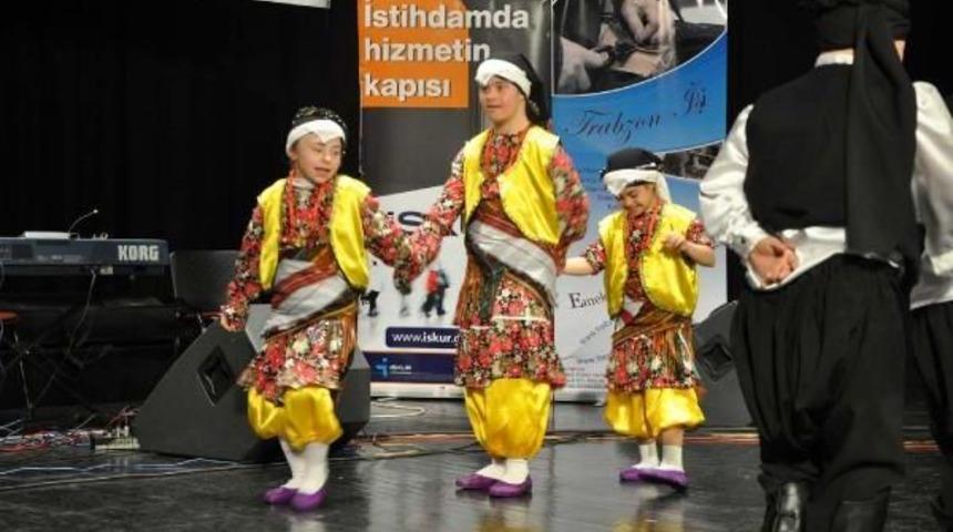 Engelliler Haftası, Trabzon&rsquo;Da Horon Ve Kolbastıyla Kutlandı