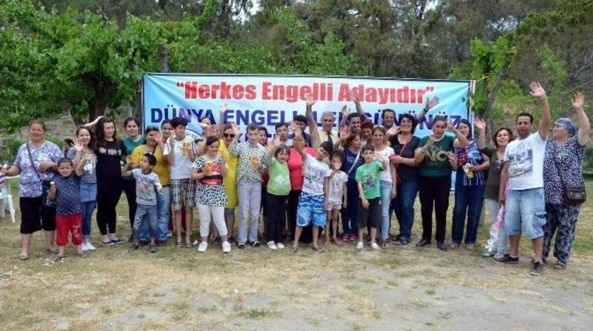 Engelliler &Ouml;ğrenciler Sarced&rsquo;de Buluştu