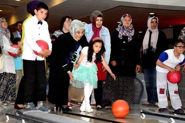 Meram Belediyesi&rsquo;nden Engellilere 10 Ak&uuml;l&uuml; Ara&ccedil; 2