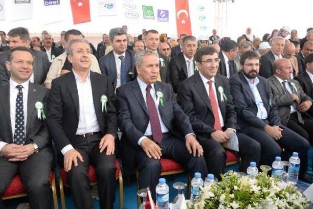 Arınç: Kürt Kardeşlerimizle Barış Içerisinde Yaşayacağız