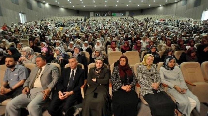 &lsquo;kur&rsquo;an-ı Kerim&rsquo;i G&uuml;zel Okuma&rsquo; Finali &Ccedil;anakkale&rsquo;de Yapıldı