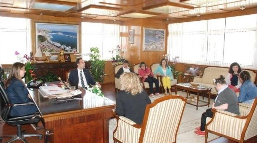 Vali &Ccedil;etinkaya&rsquo;ya &Ouml;zel Ziyaret