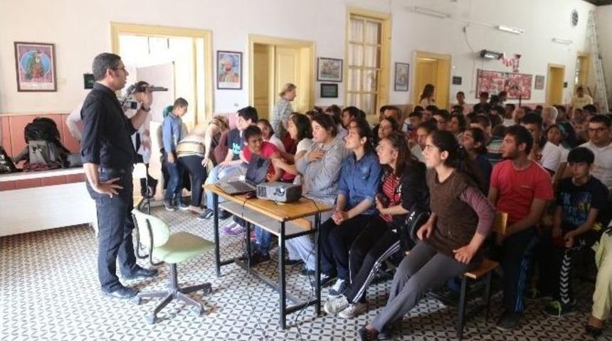 Meski&rsquo;den Engelli &Ccedil;ocuklara Su Bilinci