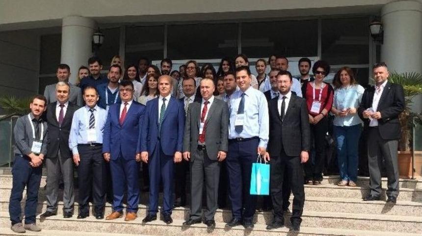 Manisa&rsquo;da &lsquo;kariyer G&uuml;nleri&rsquo; Konferansı