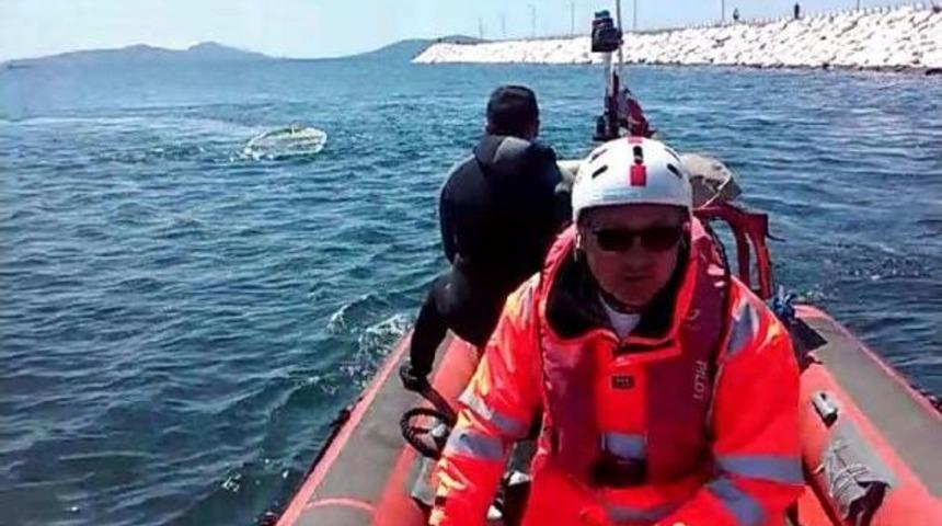 Bostancı A&ccedil;ıklarında Tekne Battı: 1 Kayıp (2)