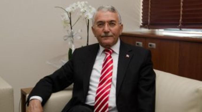 Rekt&ouml;r Hasan G&ouml;nen&rsquo;in Hemşireler Haftası Mesajı