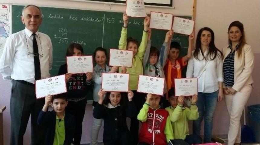 Gıda Dedektifleri Minikler Sertifikalarını Aldı