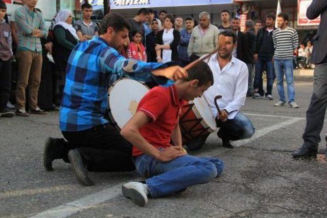 Adıyaman’Da Davullu Zurnalı Asker Uğurlaması