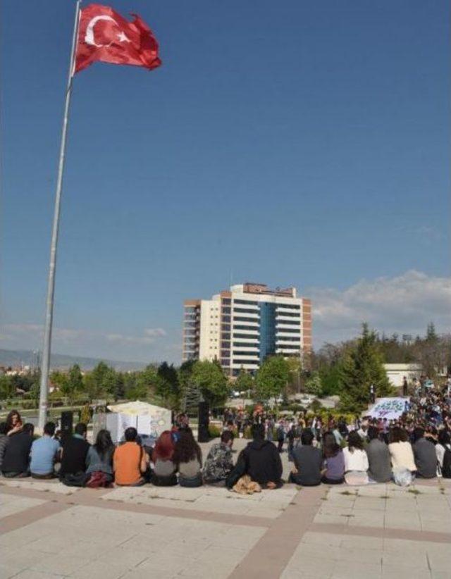 Hdp'li Tuncel'in Katıldığı Üniversite Kampüsündeki Toplantı Sonrasında Olaylar Çıktı