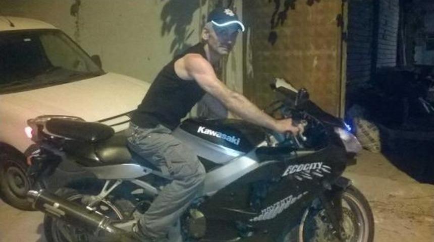 Motosiklet Tır'a &Ccedil;arptı; 16 Yaşındaki Gen&ccedil; Kız &Ouml;ld&uuml;, Baba Komada