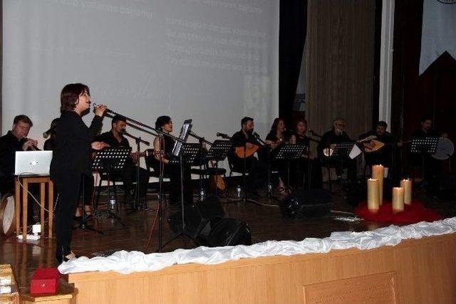 Er&uuml; Tıp Fak&uuml;ltesi Doktorları Kulakların Pasını Sildi 1