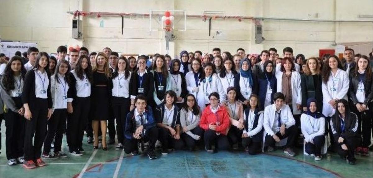 İmkb Fen Lisesi&rsquo;nden T&uuml;bitak 4006 Bilim Fuarı