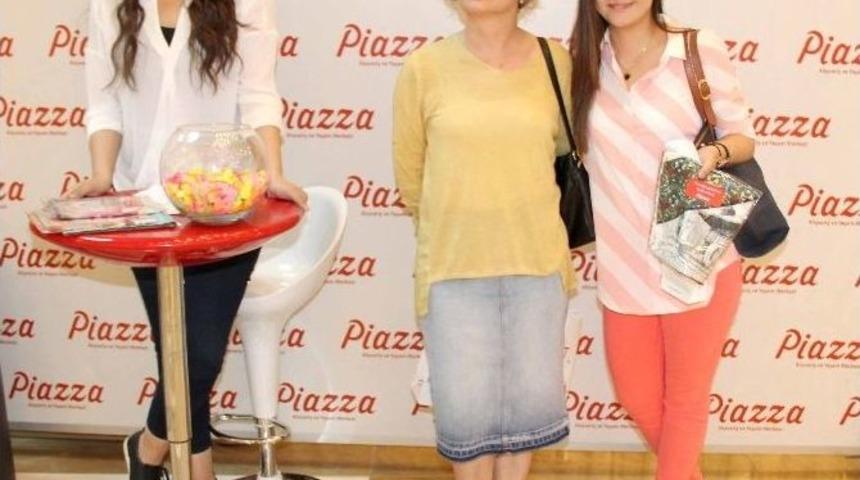 Anneler G&uuml;n&uuml;&rsquo;nde &Ccedil;ifte Mutluluk Yaşadı