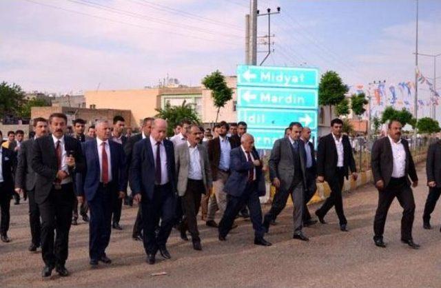 Ak Partili &Uuml;nal: Demirtaş a Cici &Ccedil;ocuk Muamelesi Yapıyorlar 1