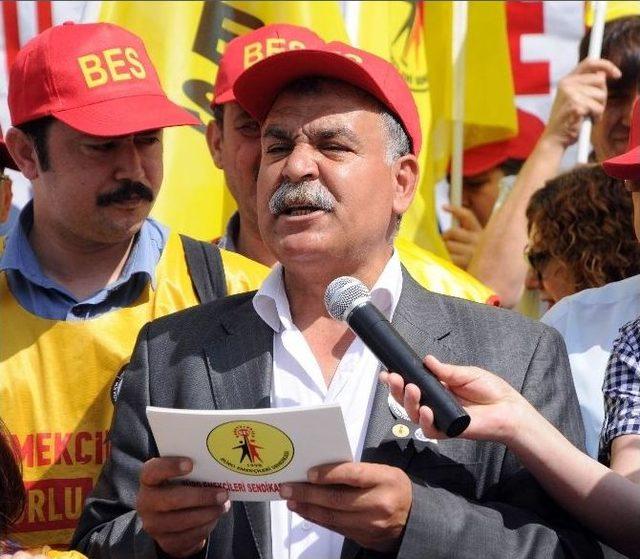 Antalya Defterdarlığında 1 G&uuml;nl&uuml;k Grev 1