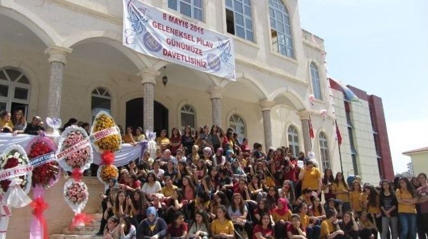 Adana Kız Lisesi&rsquo;nden Pilav G&uuml;n&uuml;