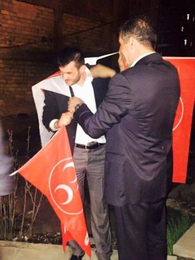 Zekai Kaya’dan Gündüz Seçim Ziyaretleri, Gece Bayrak Seferberliği 1
