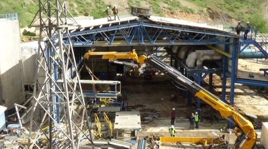 (&ouml;zel Haber) Hakkari&rsquo;deki Enerji Santrali Kapatıldı