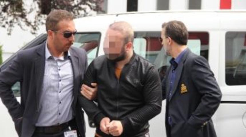 Silahlı Saldırgan Yakalandı