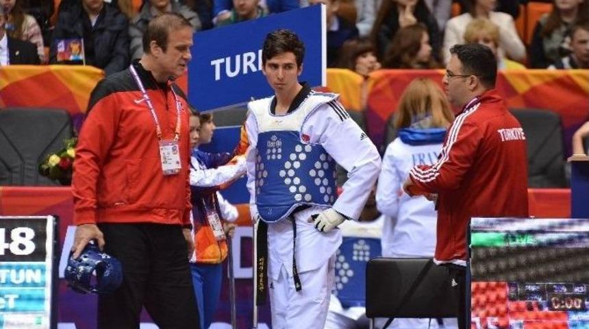 D&uuml;nya Tekvando Şampiyonası&rsquo;nda İkinci G&uuml;n De Madalyasız Ge&ccedil;ti