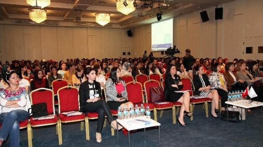 Acıbadem Ankara Hastanesi&rsquo;nden Hemşirelik Haftası&rsquo;nda Panel