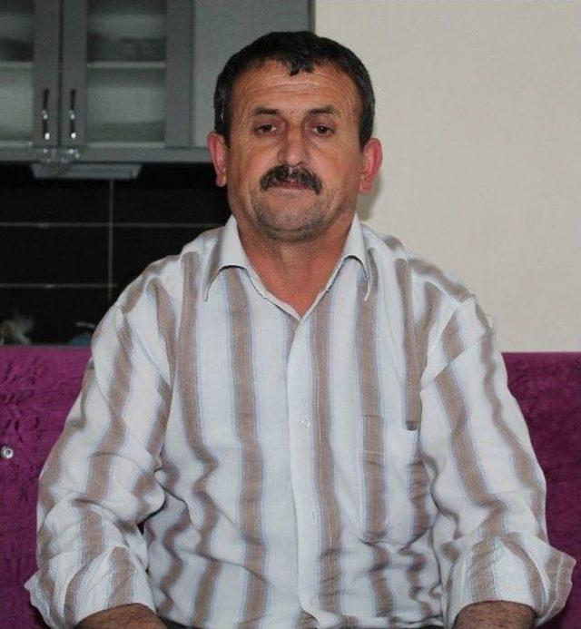 Bastonla Yürüyen Vatandaş Malulen Emekli Olmayı İstiyor 1