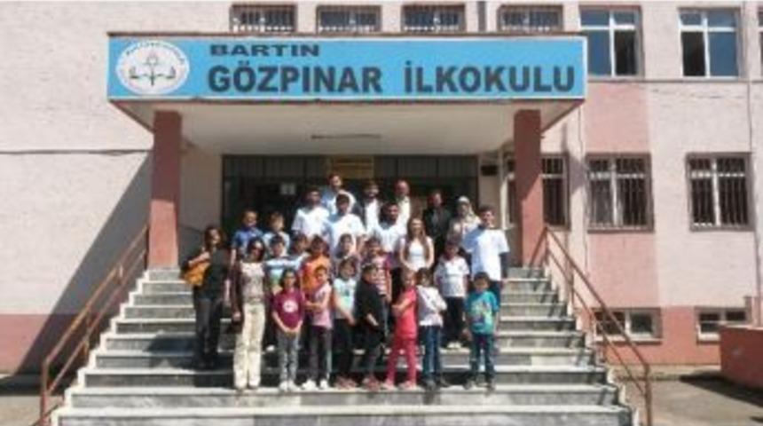 &Uuml;niversite &Ouml;ğrencilerinden Anlamlı Proje