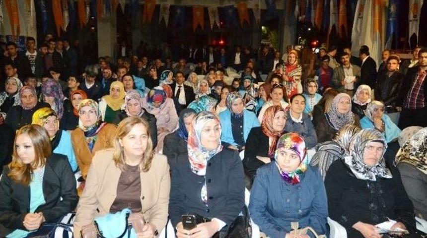 Ak Parti Adayları Mahalleleri Geziyor