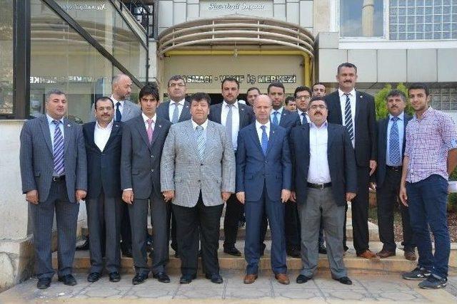 G&uuml;lveren&rsquo;dent&uuml;msiad&rsquo;a Ziyaret 1