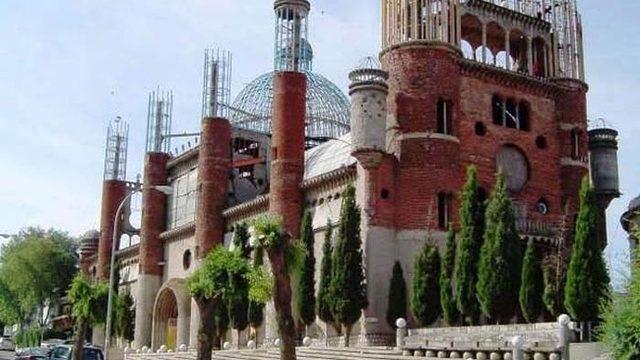 54 yıldır bir başına yapıyor