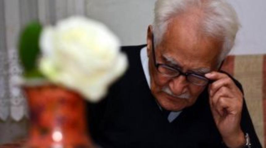 T&uuml;rk Şiirinin Beyaz Kartalı Karako&ccedil;&rsquo;a Saygı Gecesi