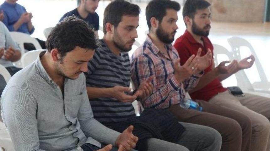 A&uuml;&rsquo;de Soma Şehitleri İ&ccedil;in Mevlit Okundu