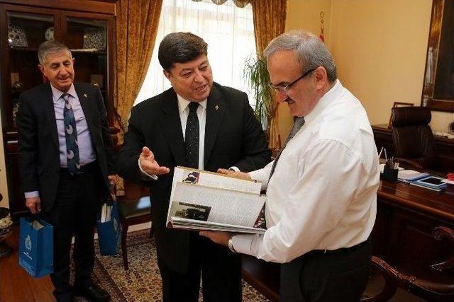 Vali Karaloğlu: &ldquo;bursa &Uuml;zerine D&uuml;şeni Her Zaman Yerine Getirir&rdquo; 2