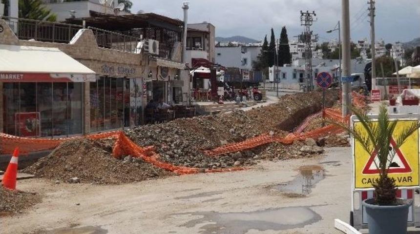 Ak Parti Bodrum İl&ccedil;e Teşkilatı G&uuml;mbet Esnafı İle Buluştu