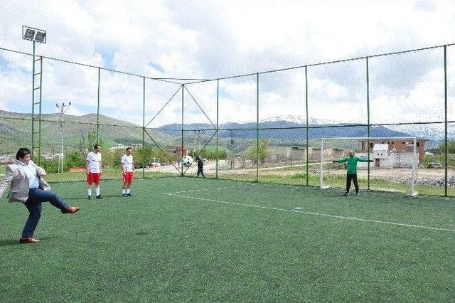 Ekinözü’nde Kurumlar Arası Futbol Turnuvası Başladı