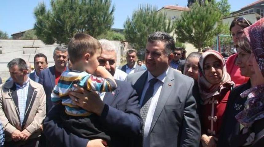 Binali Yıldırım Kınık'ı Ziyaret Etti, Partililere Seslendi
