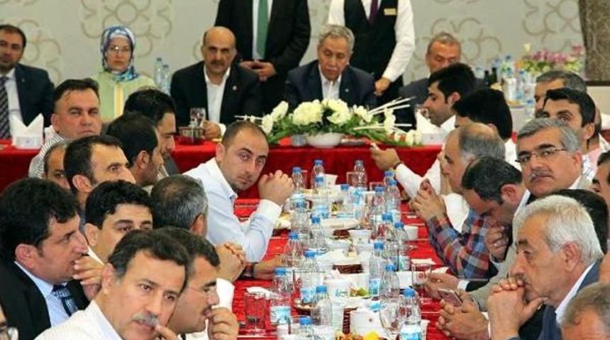 Arın&ccedil;: S&uuml;recin Belli Akt&ouml;rlerle Devam Etmesini Uygun Buluyoruz (2)