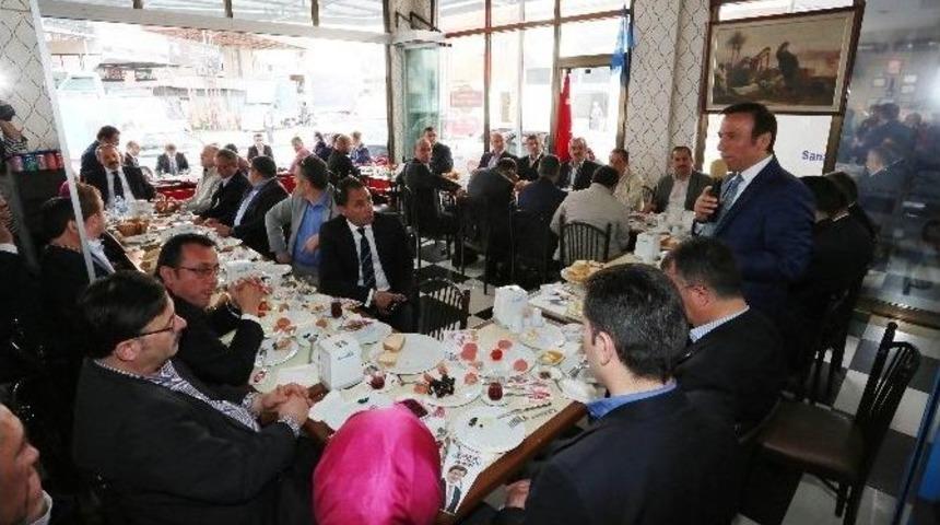 Gen&ccedil;: &ldquo;yeni Anayasa T&uuml;rkiye&rsquo;nin &Ouml;n&uuml;n&uuml; A&ccedil;acak&rdquo;