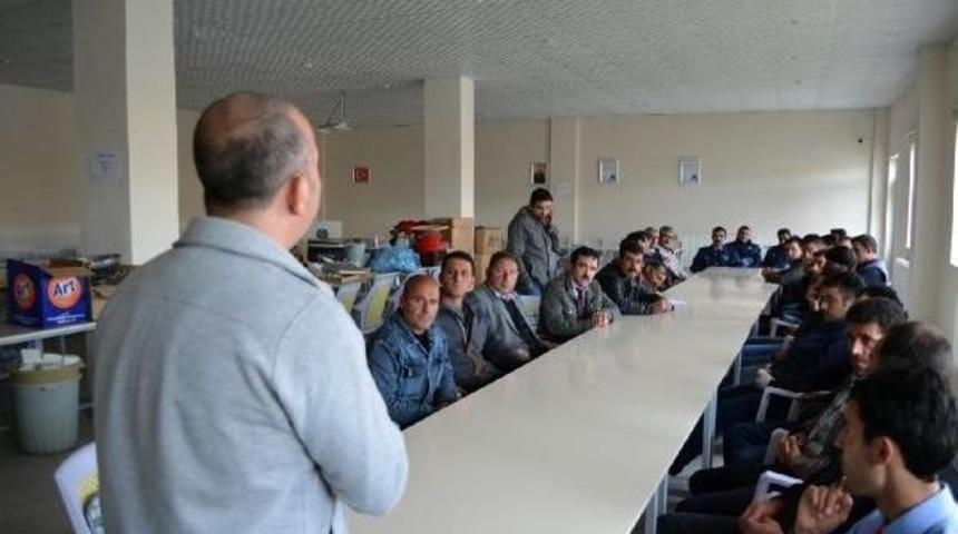 Belediye Personeline Iş G&uuml;venliği Semineri Verildi